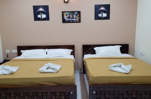 Tindivanam Hotel | Nilton Bay Residency