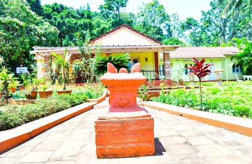 Tarikere Villa | Niraamaya Private Home Stay Chikmagalur