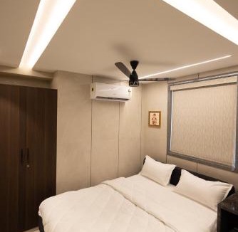 Surat Apartment | Nirrtul Saphhire Studio Apartment Specious & Cozy