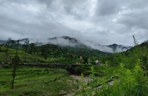 Almora Hotel | Nisarg Camping Pods