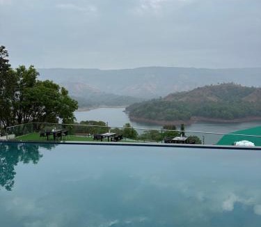 Medha Resort | Nisarga Lake Resort Tapola