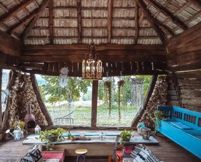 Suncuius House | Nooks by AdyBeca - Balnaca Traditional Nook