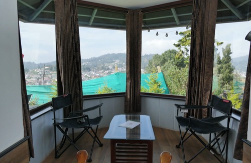 Ooty Villa | NORSUSTAY a villa with a view of Ooty valley, Pet Friendly