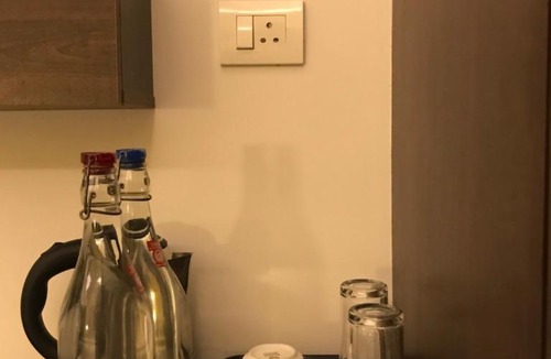 Kaloor Hotel | North Centre