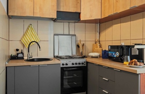 Bucharest Apartment | North Station Studio w. AC