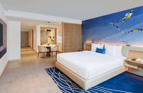 Ahmedabad Hotel | Novotel Ahmedabad