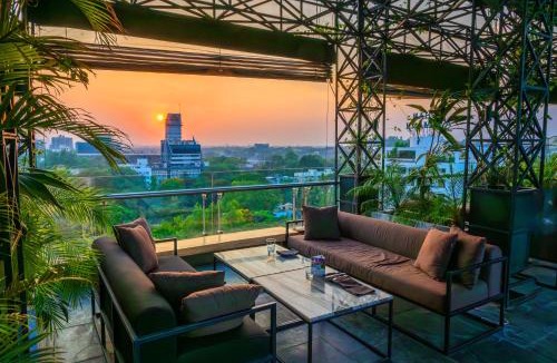 Koregaon Park Hotel | O Hotel Pune