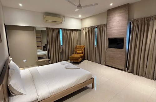 Sangli Hotel | O'Nest Pearl
