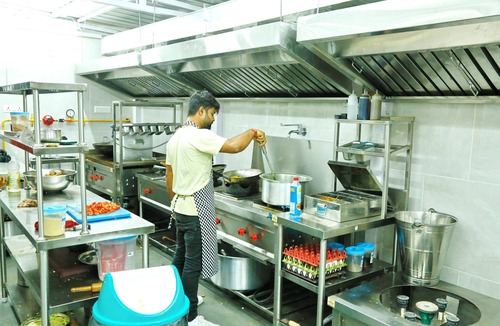 Kondapur Hotel | Oak Business Hotel