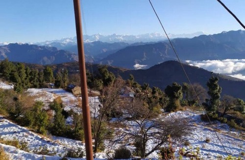 Tehri House | OAK FOREST HOME STAY