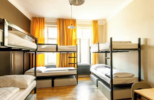 Pelling Hostel | oak valley retreat homestay hostel cafe