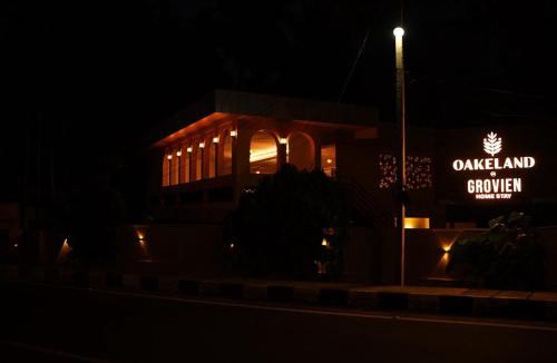 Ponnani House | Oakeland By Grovien