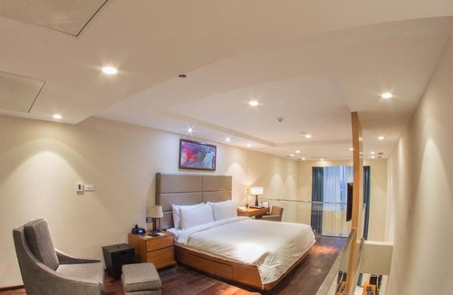 Nanakram Guda Hotel | Oakwood Residence Kapil Hyderabad