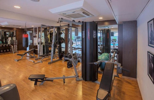 Pune Apartment | Oakwood Residence Naylor Road Pune