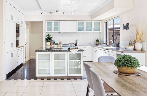 Hillarys House | Oasis @ Hillarys
