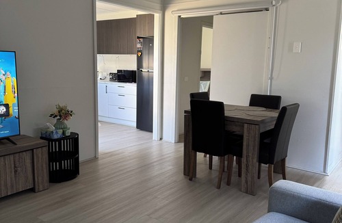 Toukley House | Ocean Hideaway Family and pet-friendly retreat in Toukley!