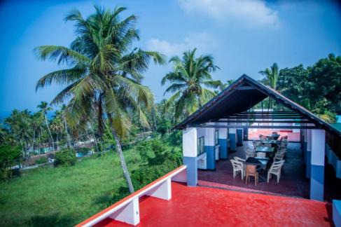 Thiruvananthapuram Cabin | Ocean Queen Palace Kovalam
