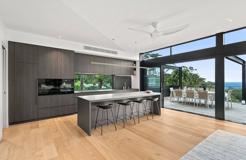 Stanwell Park House | Ocean View Escarpment Escape - Beach and Bush Holidays in Style