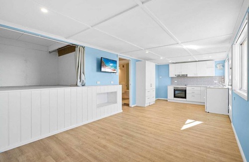 Cringila House | Ocean-View Retreat for Family Getaways