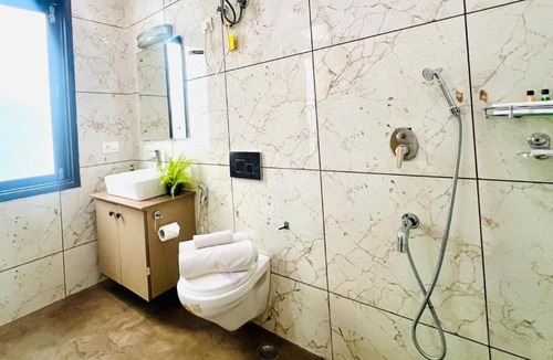 DLF City Apartment | Olive Service Apartments - DLF Cyber City