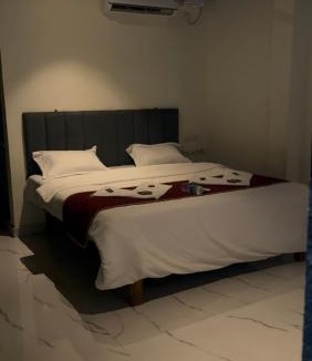 Diveagar Hostel | Om residency