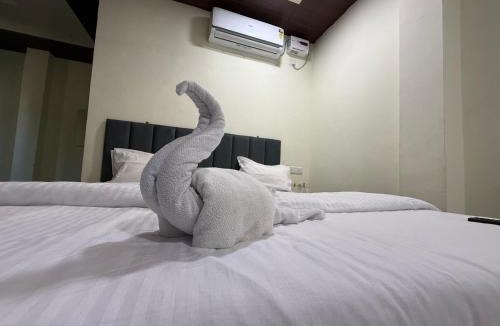 Diveagar Hostel | Om residency