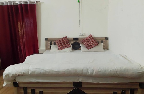 Smanora Range Hotel | Ooncha Dana Home Stay