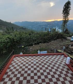 Kodaikanal Cabin | Orange Muttai