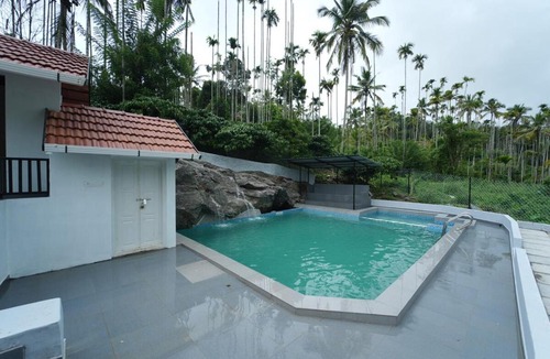 Krishnagiri Villa | Orchid Villa by Palmgrove Retreat Properties