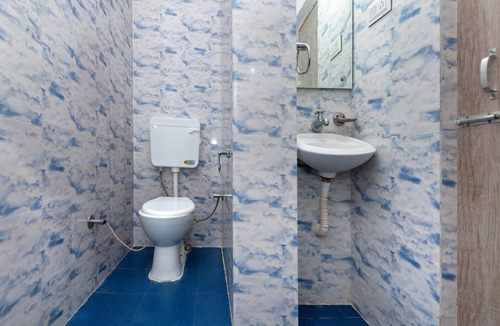 Jhansi House | Organic Farm with kitchen, AC rooms, Pet-friendly 7 Kms from the city