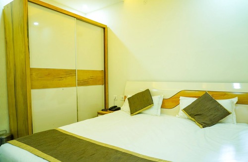 Stone House Area Hotel | Oriental Grand