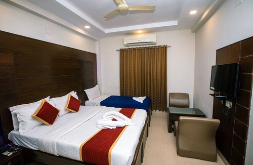 Periamet Hotel | Orion Residency