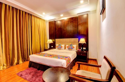 Banashankari Hotel | Oriva Suvee Boutique