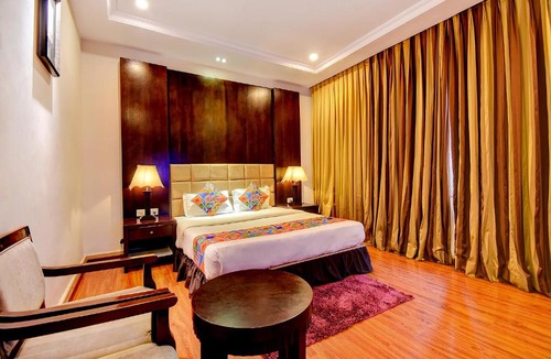 Banashankari Hotel | Oriva Suvee Boutique