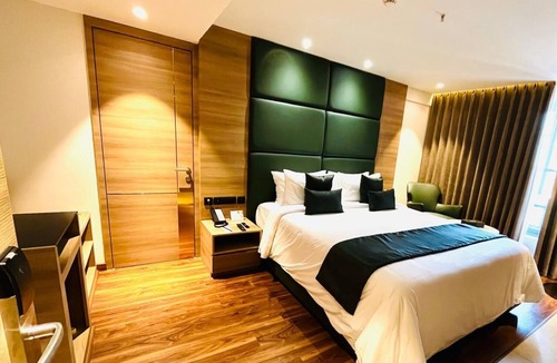 Kozhikode Hotel | Oshin Calicut