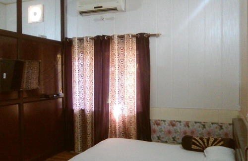 Bigha House | Oxygen Home Stay - Deluxe Two Bedroom Set