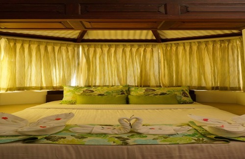 Thalayathimund Hotel | Oxygen Resorts Ooty