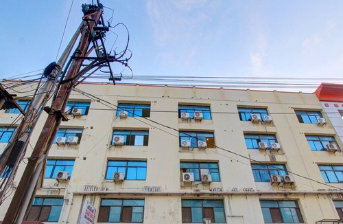 Ameerpet Hotel | OYO 11376 Golden Park