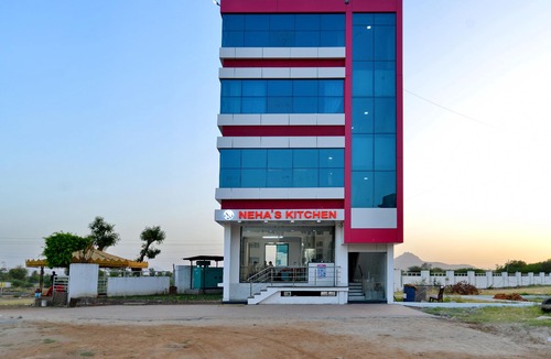 Abu Road Hotel | OYO 12961 Neha's Kitchen & Highway Inn
