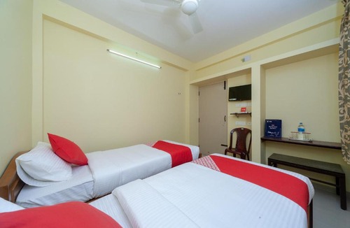 Ram Nagar Hotel | OYO 16346 SS Residency