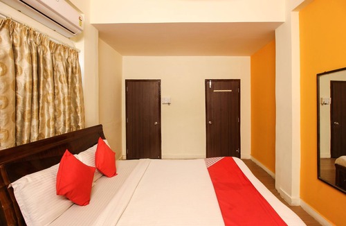 Begumpet Hotel | OYO 2006 Alpine Glow Sunrise
