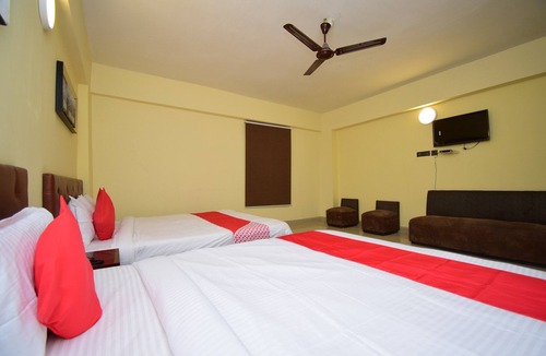 Bhandardaha Hotel | OYO 29385 Bengal Inn