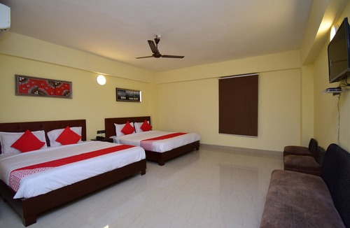 Bhandardaha Hotel | OYO 29385 Bengal Inn