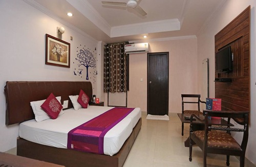 Rudrapur Hotel | OYO 3697 Hotel Rivieraa