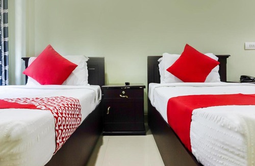 Perintalmanna Hotel | OYO 47469 M P Residency