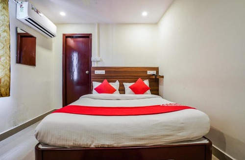 Gachibowli Hotel | OYO 588 KMR Hospitality Services