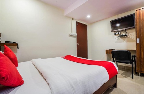 Gachibowli Hotel | OYO 588 KMR Hospitality Services