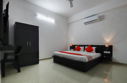 Bedla Hotel | OYO 62422 Hotel Kriti Palace