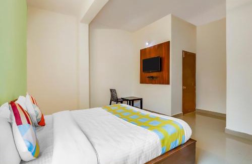 Banjara Hills House | OYO Dream Connect Stays Near City Center Mall