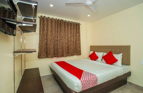 Ejipura Hotel | OYO Flagship 18680 Olivia Comforts